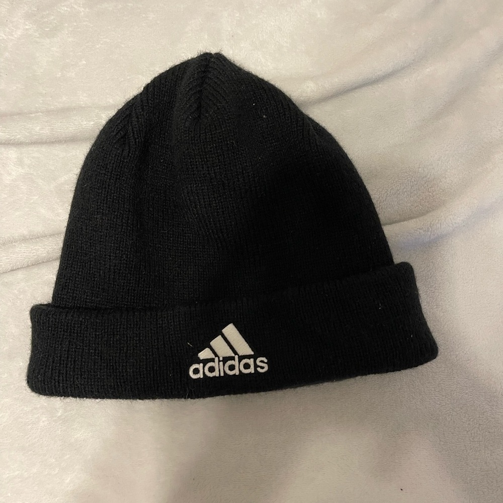 Adidas beanie